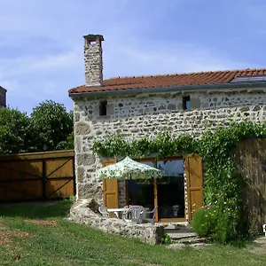 Hébergement de vacances Cellier De La Fontaine, Saint-Georges-en-Couzan